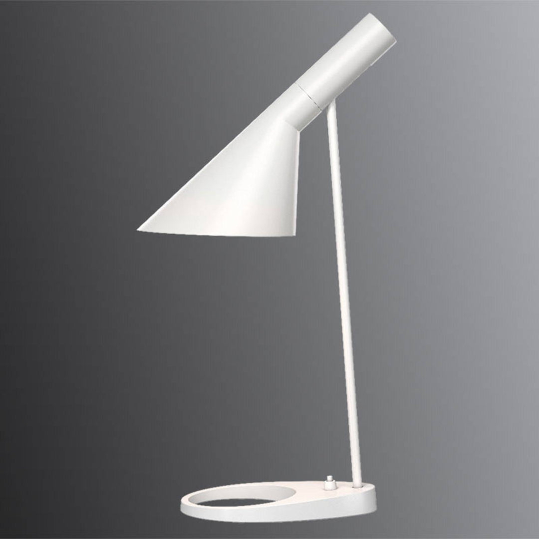 Louis Poulsen AJ - Designer-Tischleuchte, weiß