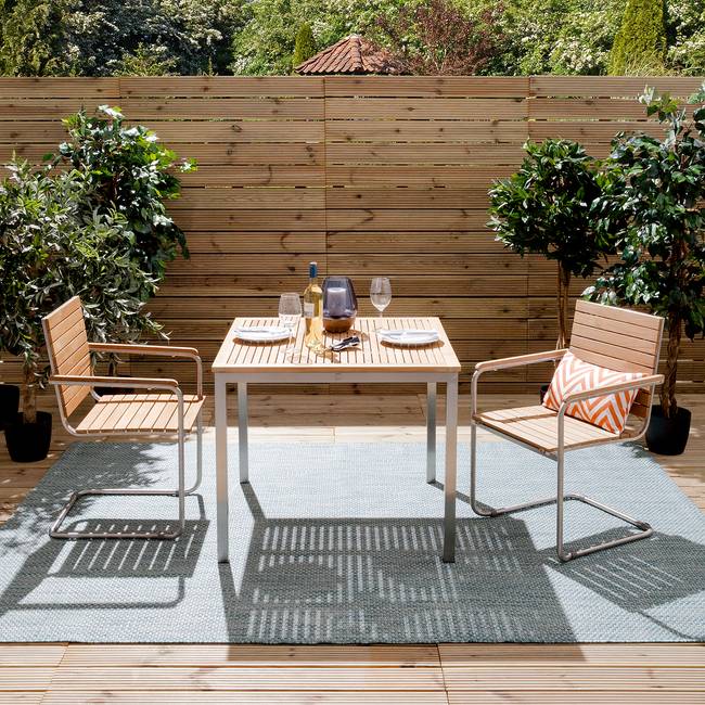 Gartentisch Tischplatte: Massivholz Teak, naturbelassen Tischgestell: Edelstahl, gebürstet 90cm Braun/Silber/Braun/Silber