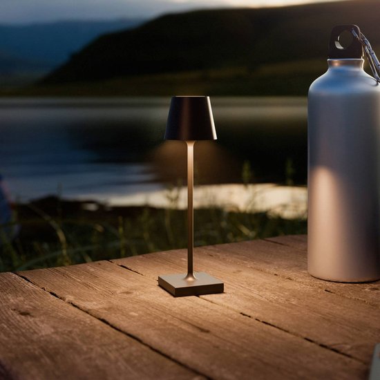LED-Akkutischlampe Nuindie pocket, schwarz, IP54, dimmbar