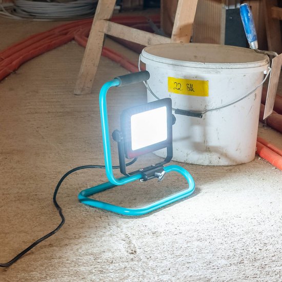 LED-Außenstrahler Avelar, schwarz/türkis Breite 32 cm Metall