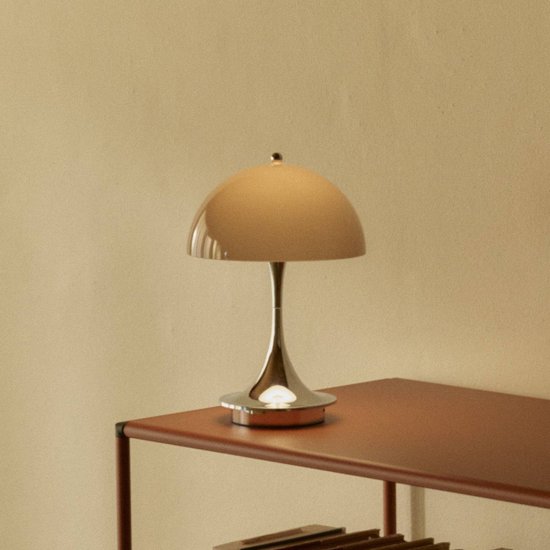 Louis Poulsen Panthella 160 Portable Original, opal-braun